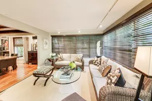 1076 Old Elm Ln, Glencoe, IL 60022 - Photo 20