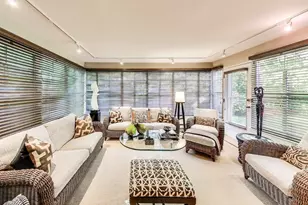 1076 Old Elm Ln, Glencoe, IL 60022 - Photo 18