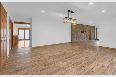 27514 N Forest Garden Road, Wauconda, IL 60084 - Photo 12