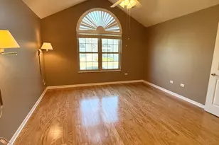 18244 Murphy Cir, Tinley Park, IL 60487 - Photo 12