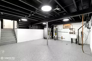 10154 S Emerald Ave, Chicago, IL 60628 - Photo 22