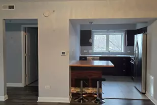 635 Perrie Dr, Elk Grove Village, IL 60007 - Photo 8