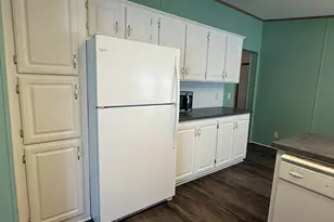 5683 Rockport Rd, Loves Park, IL 61111 - Photo 6