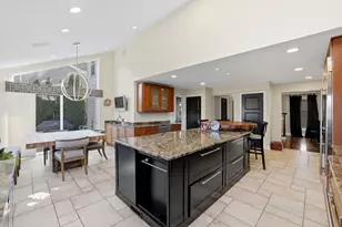 2745 Quail Ln, Northbrook, IL 60062 - Photo 8