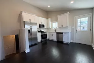 665 Easy St, Glendale Heights, IL 60139 - Photo 6