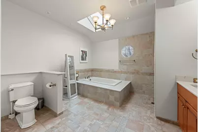 381 Prairie Knoll Drive, Naperville, IL 60565 - Photo 18