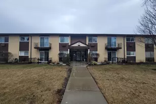 9588 Terrace Pl, Des Plaines, IL 60016 - Photo 1