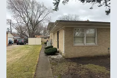 15265 Drexel Avenue, South Holland, IL 60473 - Photo 2