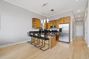 2538 W Chicago Ave, Chicago, IL 60622 - Photo 6