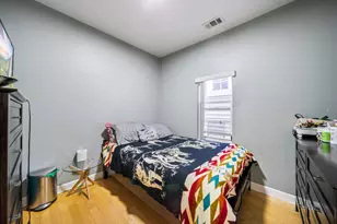 3355 N Hamlin Ave, Chicago, IL 60618 - Photo 12