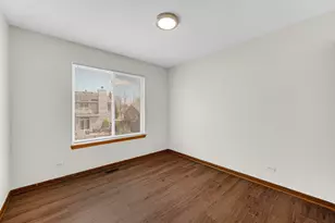 1998 Conway Ln, Aurora, IL 60503 - Photo 16