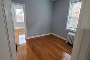 9109 Keating Ave, Skokie, IL 60076 - Photo 8