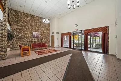 1463 Mercury Drive #203, Schaumburg, IL 60193 - Photo 2