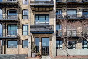 2614 N Clybourn Ave, Chicago, IL 60614 - Photo 2