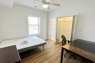 843 E 52nd St, Chicago, IL 60615 - Photo 6