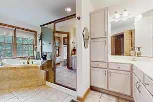 1527 Lexington Cir, Schaumburg, IL 60173 - Photo 30