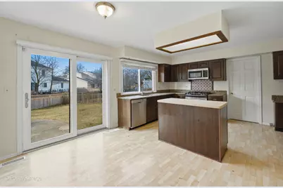 2432 Auburn Lane, Northbrook, IL 60062 - Photo 6