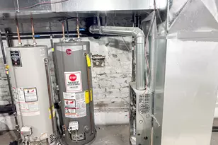 8714 S Commercial Ave, Chicago, IL 60617 - Photo 16