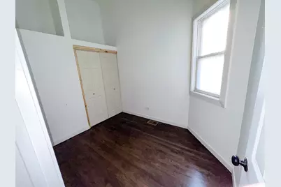 8714 S Commercial Avenue, Chicago, IL 60617 - Photo 8