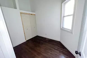 8714 S Commercial Ave, Chicago, IL 60617 - Photo 8