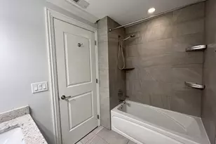 1002 W Van Buren St, Chicago, IL 60607 - Photo 6