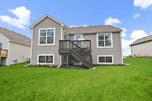 1164 Ardmoor Dr, Crystal Lake, IL 60012 - Photo 18