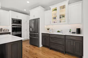 210 Whittemore Dr, Sycamore, IL 60178 - Photo 22