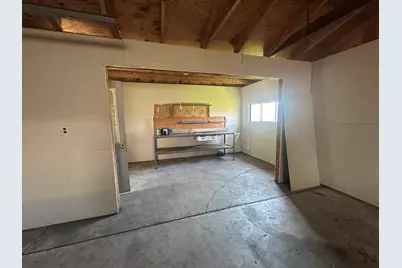 415 W Livingston Road, Streator, IL 61364 - Photo 16