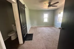 415 W Livingston Rd, Streator, IL 61364 - Photo 2