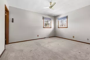 8668 Yosemite Dr, Byron, IL 61010 - Photo 10