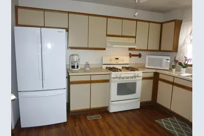 411 Drake Circle #411, Schaumburg, IL 60193 - Photo 8