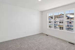 545 Yosemite Wy, Mundelein, IL 60060 - Photo 10