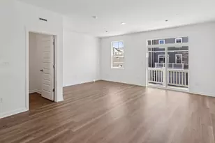 545 Yosemite Wy, Mundelein, IL 60060 - Photo 6