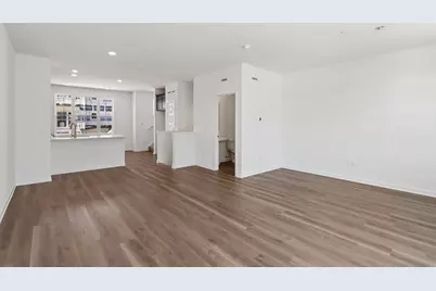 545 Yosemite Way, Mundelein, IL 60060 - Photo 4