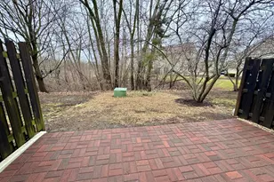 83 Keeneland Ct, Grayslake, IL 60030 - Photo 20