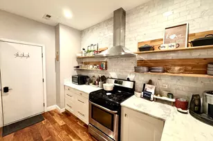 83 Keeneland Ct, Grayslake, IL 60030 - Photo 4