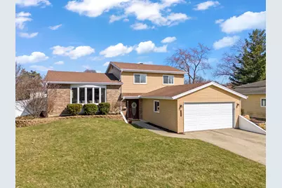 1551 Briarcliffe Boulevard, Wheaton, IL 60189 - Photo 28