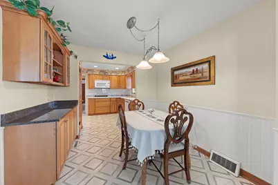 928 S Hillcrest Avenue, Elmhurst, IL 60126 - Photo 10