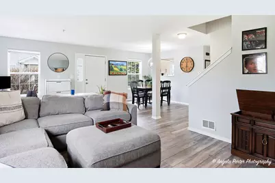 532 Jennifer Circle, Mundelein, IL 60060 - Photo 6