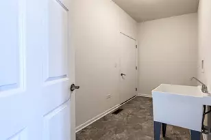 Building 14 (4) Ridge Ln, Bolingbrook, IL 60440 - Photo 12