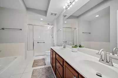 5055 Madison Street #601, Skokie, IL 60077 - Photo 12