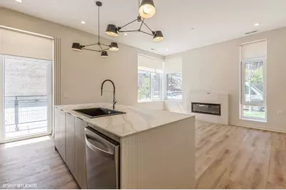 4177 W Belmont Avenue #104, Chicago, IL 60641 - Photo 16