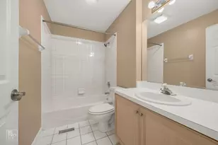 536 W Evergreen St, Wheaton, IL 60187 - Photo 12