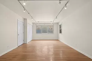 1538 W Chase Ave, Chicago, IL 60626 - Photo 4