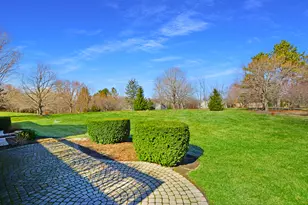 21 N Highview Cir, Hawthorn Woods, IL 60047 - Photo 36