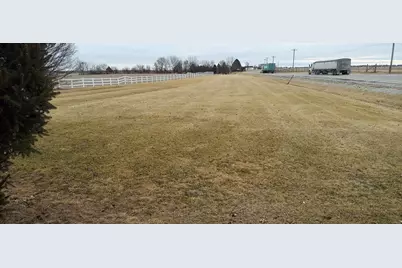 36 Illinois 17 Highway, New Windsor, IL 61465 - Photo 6