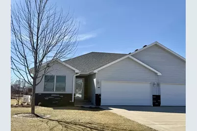 298 Sunset Boulevard, Oglesby, IL 61348 - Photo 1