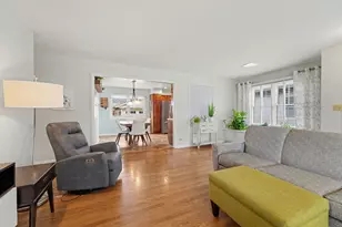 16417 Claire Ln, South Holland, IL 60473 - Photo 4