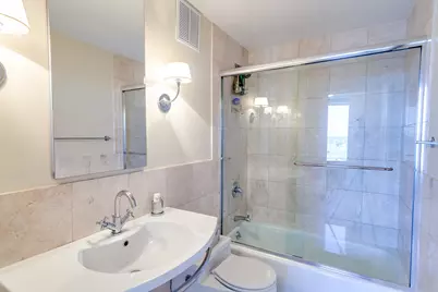 155 N Harbor Drive #1804, Chicago, IL 60601 - Photo 12