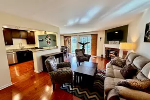 601 Eastview Ct, Schaumburg, IL 60194 - Photo 10